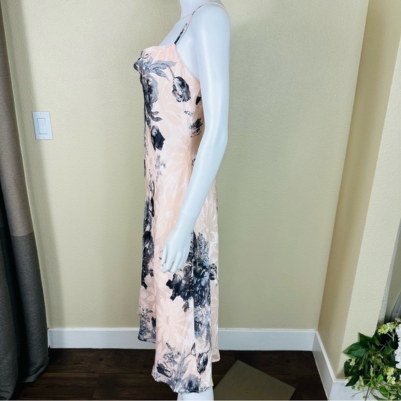 Lulus x ASTR the Label Dress Medium Lynette Blush Floral Print Midi Slip NWT - Picture 8 of 17